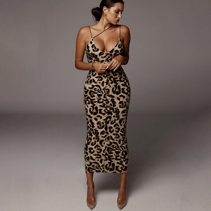 Women's chic leopard print midi dress, a sleeveless design for elegant or casual versatile style.