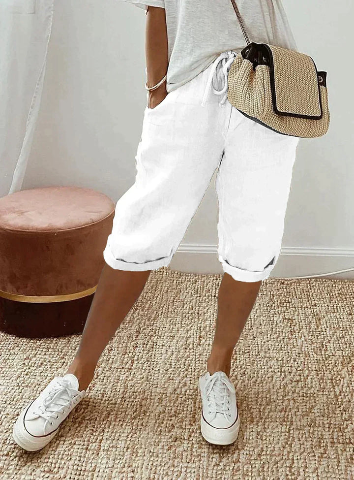 Lightweight women's linen summer trousers, designed for ultimate comfort and chic style in warm weather.