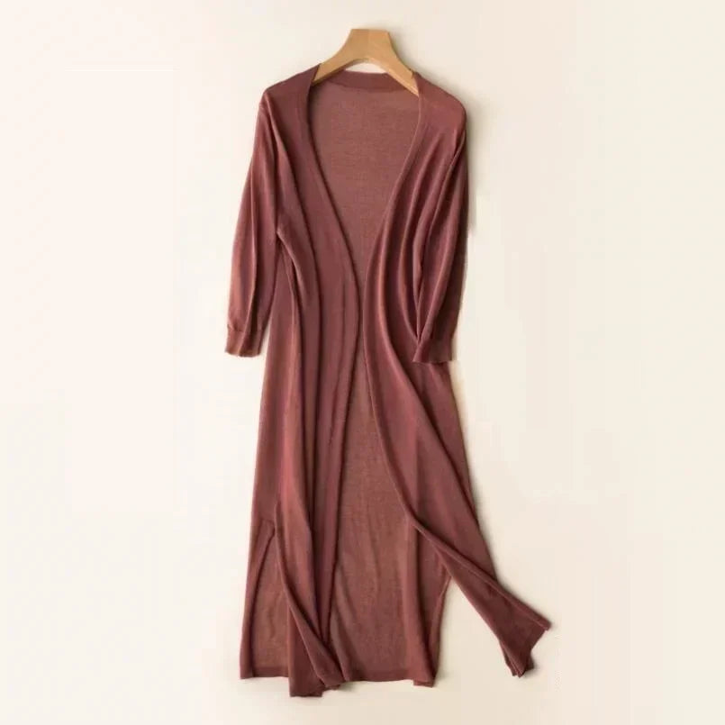 Stylish women's long-sleeve cardigan, perfect outerwear for autumn & winter casual wear.