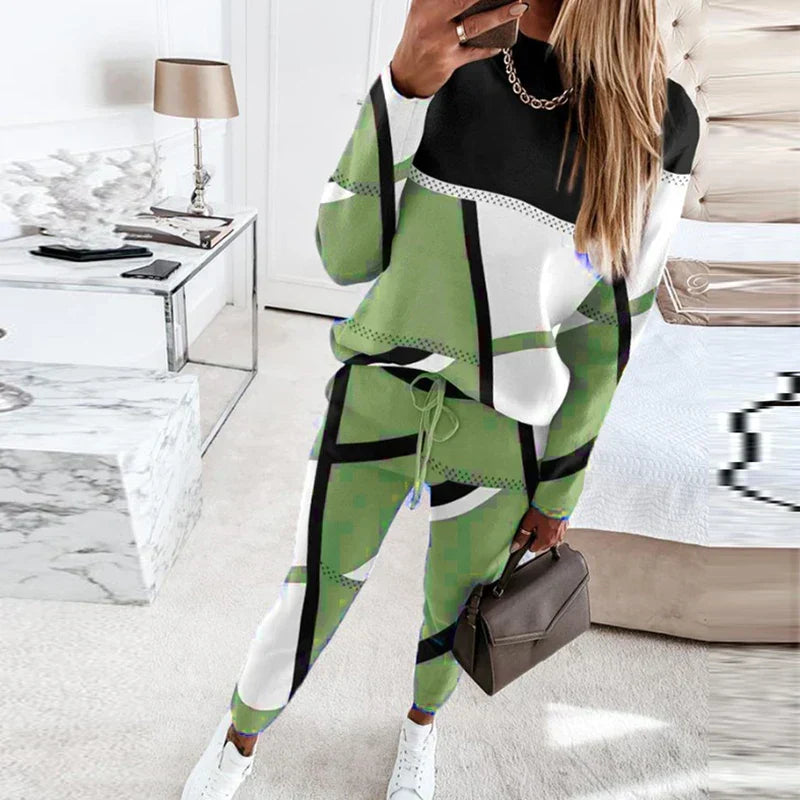 Relaxed women's O-neck top & long pants set, perfect as comfortable loungewear or casual wear.