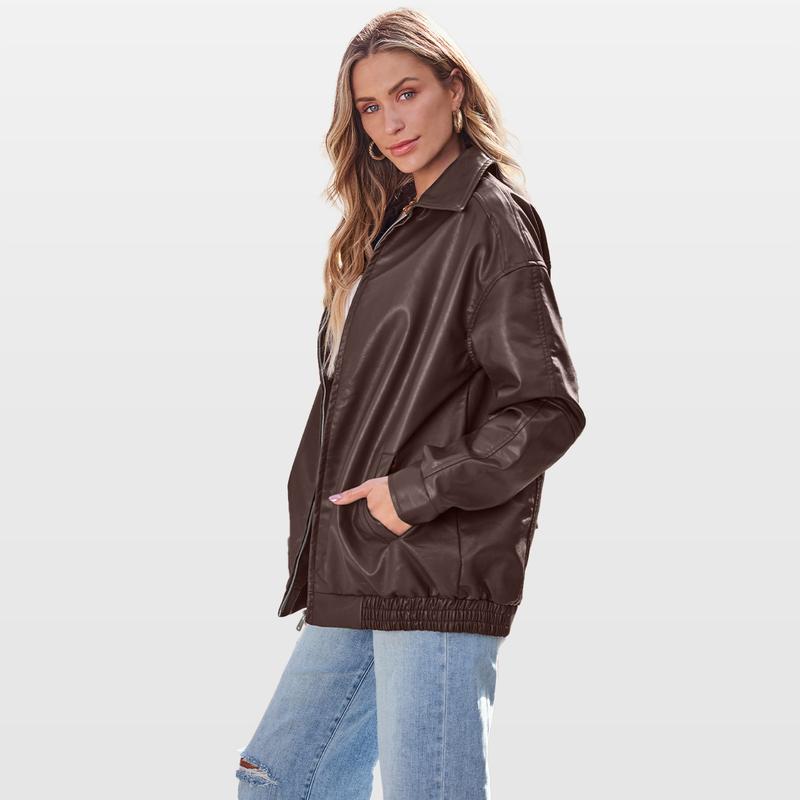 Modern women's oversized zip jacket in burgundy, a chic and versatile addition to any wardrobe.