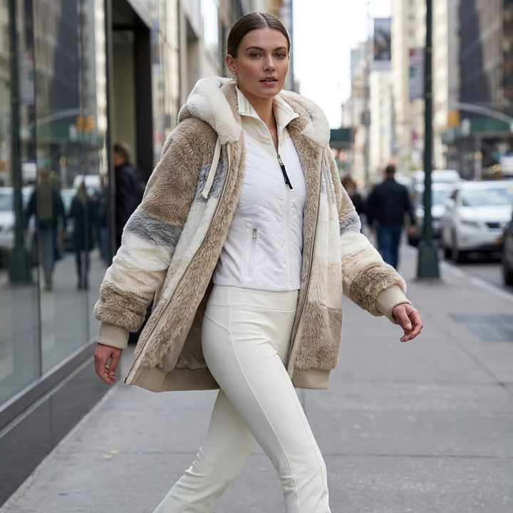 Cozy women's oversized padded winter jacket, perfect for fall and winter, stylish and warm fashion.
