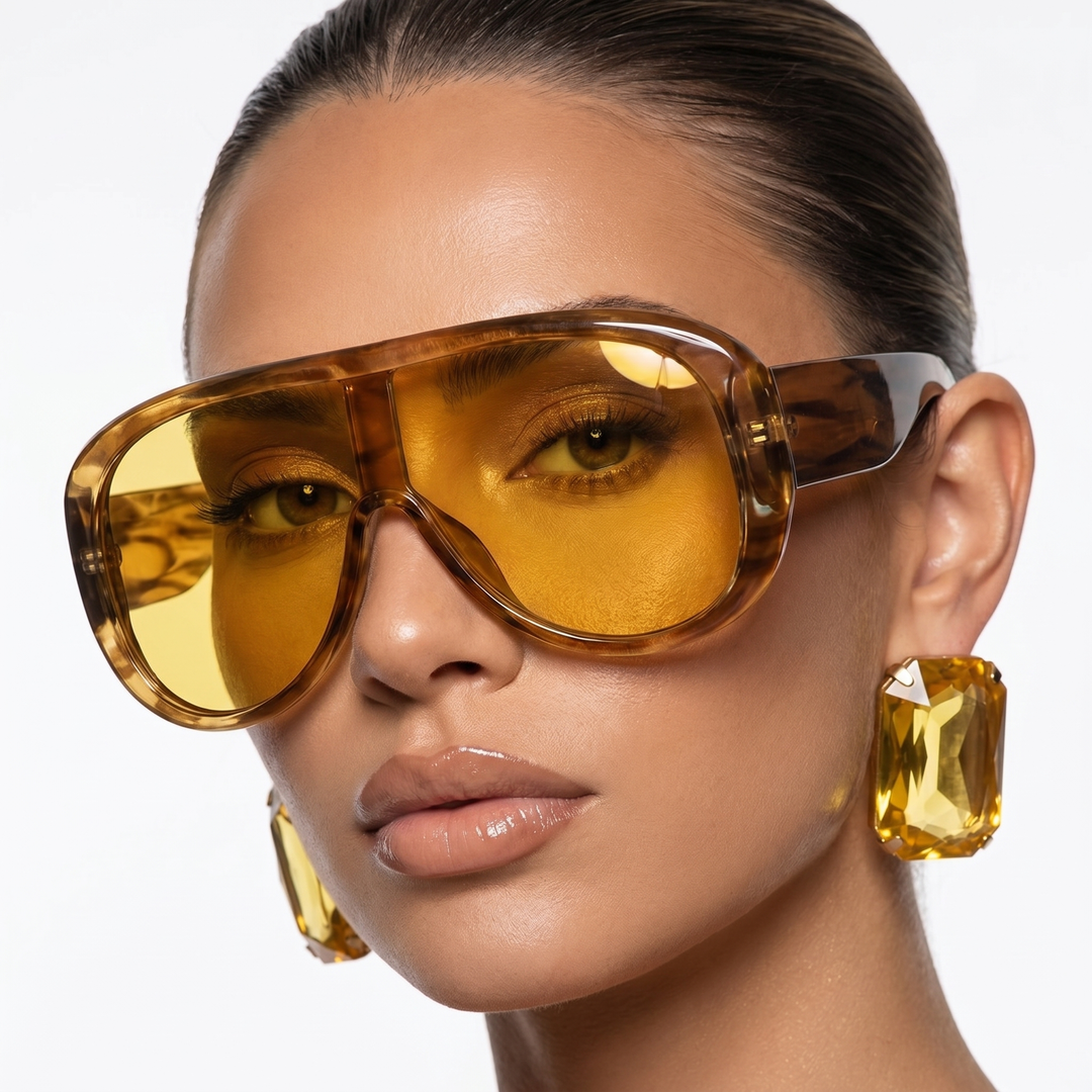 Trendy women's pilot sunglasses, UV400 protection, stylish leopard accessory.