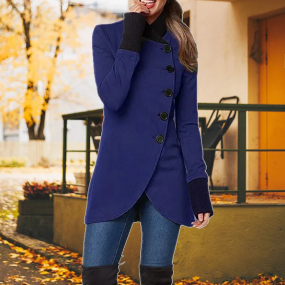Elegant women's Sierra windbreaker. A chic, weatherproof jacket, ideal for spring & fall style. Fashionable outerwear.
