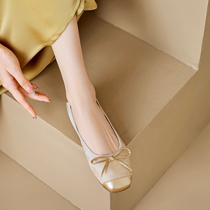 Everyday comfortable women's square toe ballet flats with a fashionable bow, versatile for all looks.