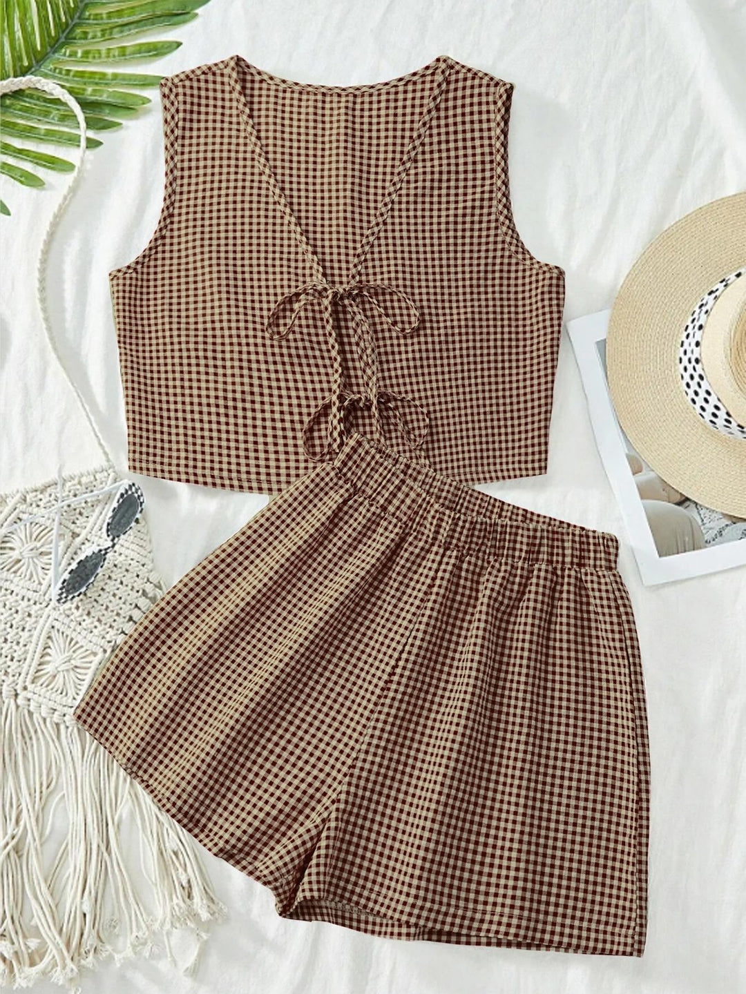 Soft & comfortable striped women's two-piece lounge set, a complete matching outfit for ultimate relaxation.