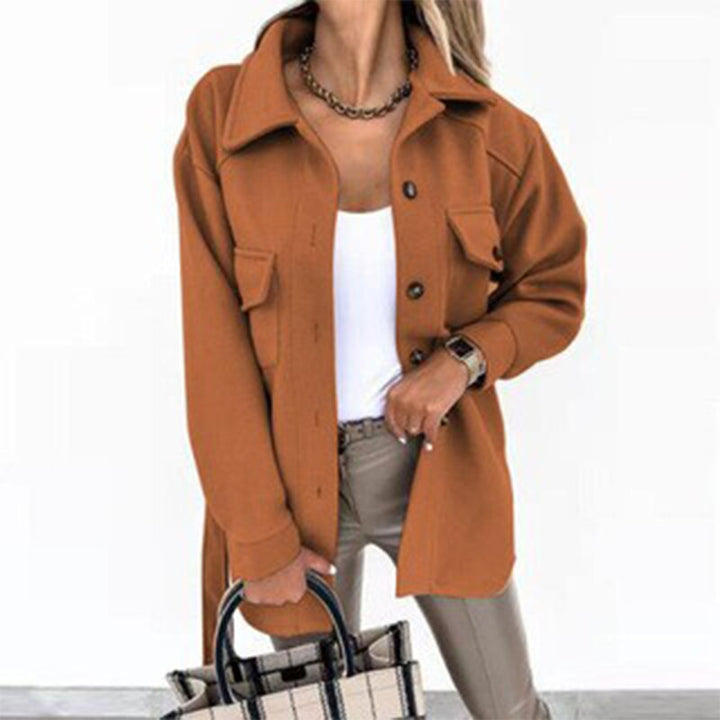 Casual yet elegant women's spring jacket with textured fabric, ideal chic outerwear for layering.