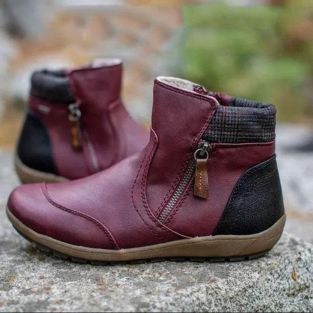 Versatile women's waterproof boots. Chic, comfortable ankle footwear for all-day wear, ideal for winter fashion.