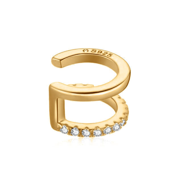 Close-up of Clara double ear cuff for women, featuring intricate rhinestone detailing. A trendy non-pierced accessory.