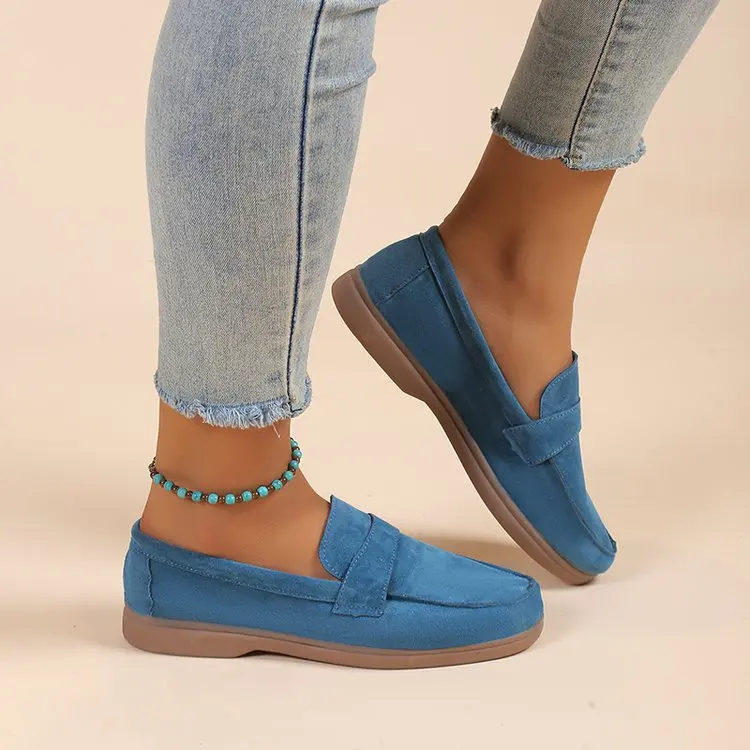 Women's classic comfortable loafers, designed for easy slip-on and walking comfort.