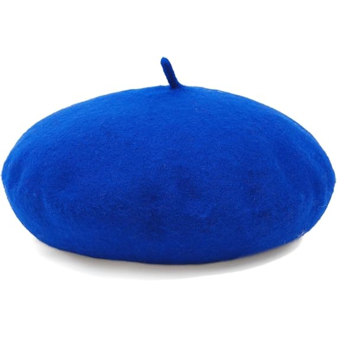 Warm wool beret for women, classic design for a sophisticated winter outfit.