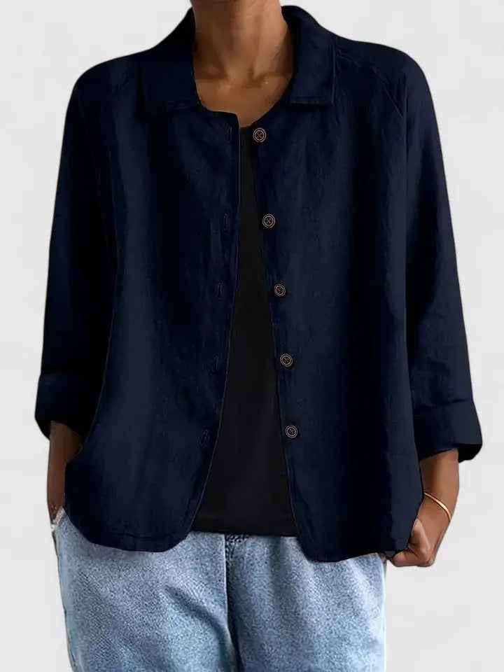 Versatile women's light top, a simple wardrobe essential for everyday style. Soft, comfortable, and a classic fit.