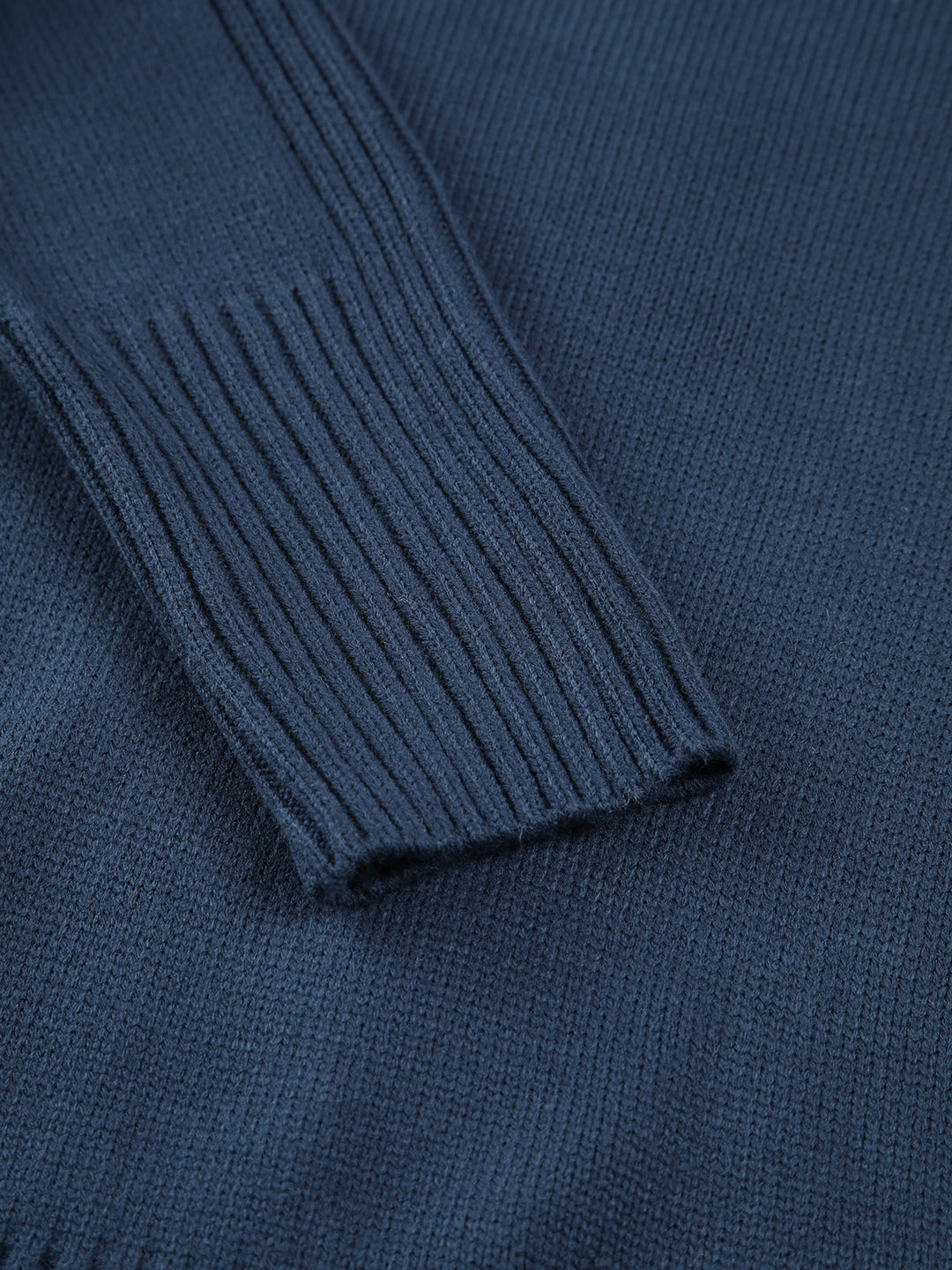 Stylish women's roll neck sweater, a cozy knit for casual wear, work outfits, and ultimate winter comfort.