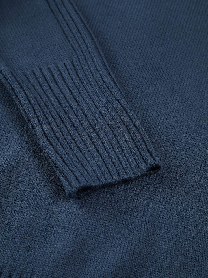 Stylish women's roll neck sweater, a cozy knit for casual wear, work outfits, and ultimate winter comfort.