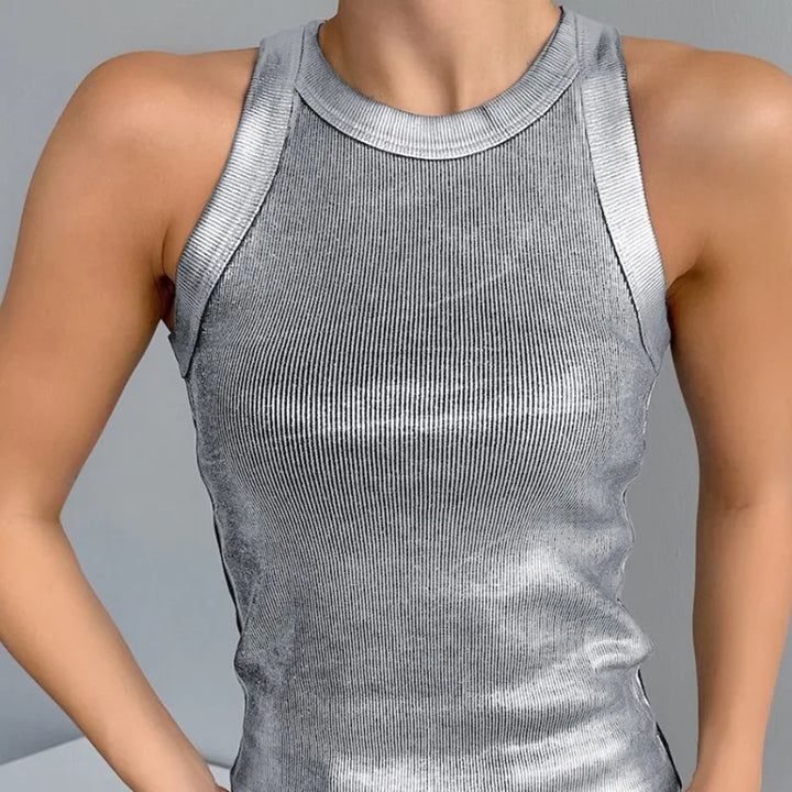 Chic women's sleeveless tank top, offering effortless style for modern casual outfits and summer fashion.