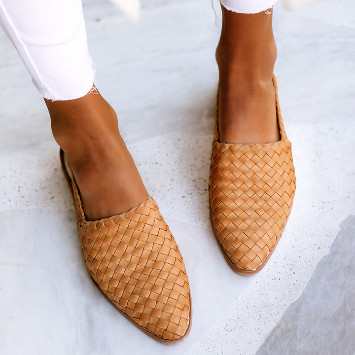 Chic women's closed toe slip-on mules, comfortable backless flats for casual style.