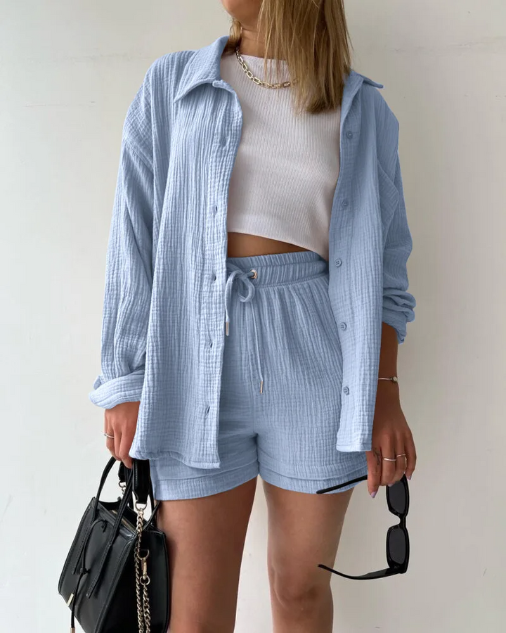 Coastal cotton women's lounge set, comfortable and relaxed fit for warm days.
