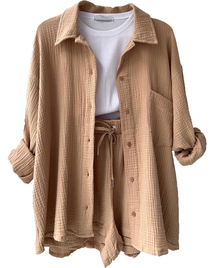 Casual women's cotton lounge set, breathable & soft, perfect for everyday relaxation.
