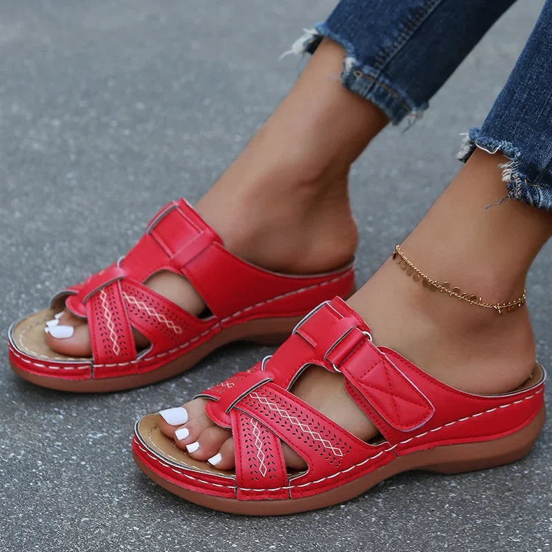 Stylish women's summer sandals, orthopedic design for comfort, arch support & pain relief.