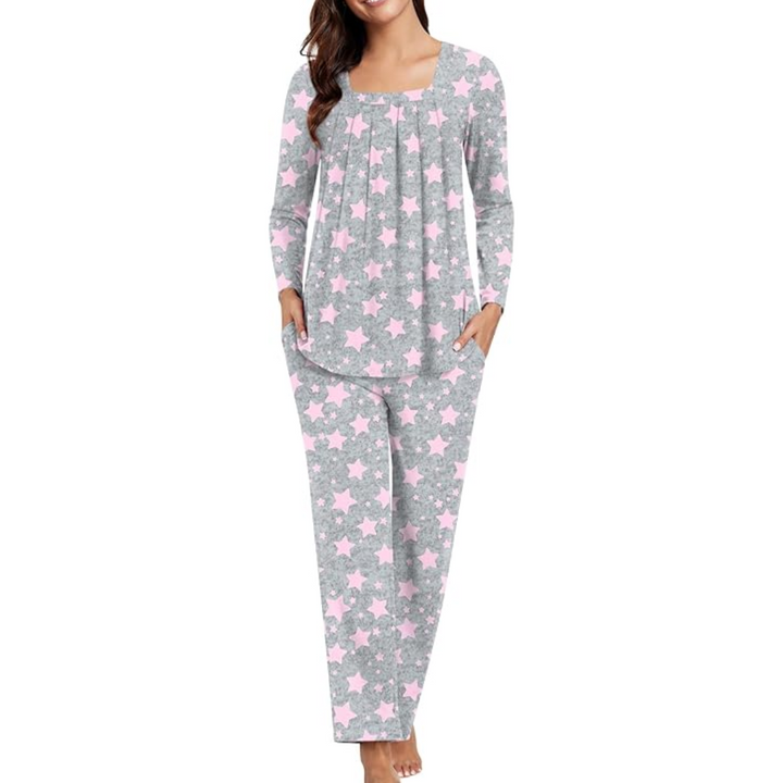 Relaxed fit 2-piece women's pajama set with pockets, perfect for cozy evenings
