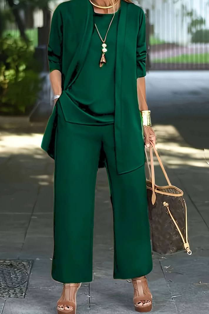 Chic women's 3-piece summer lounge set, comfortable, versatile, perfect for resort or travel.