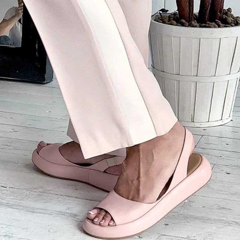 Open-toe women's comfortable sandals, lightweight and supportive for summer and everyday fashion.