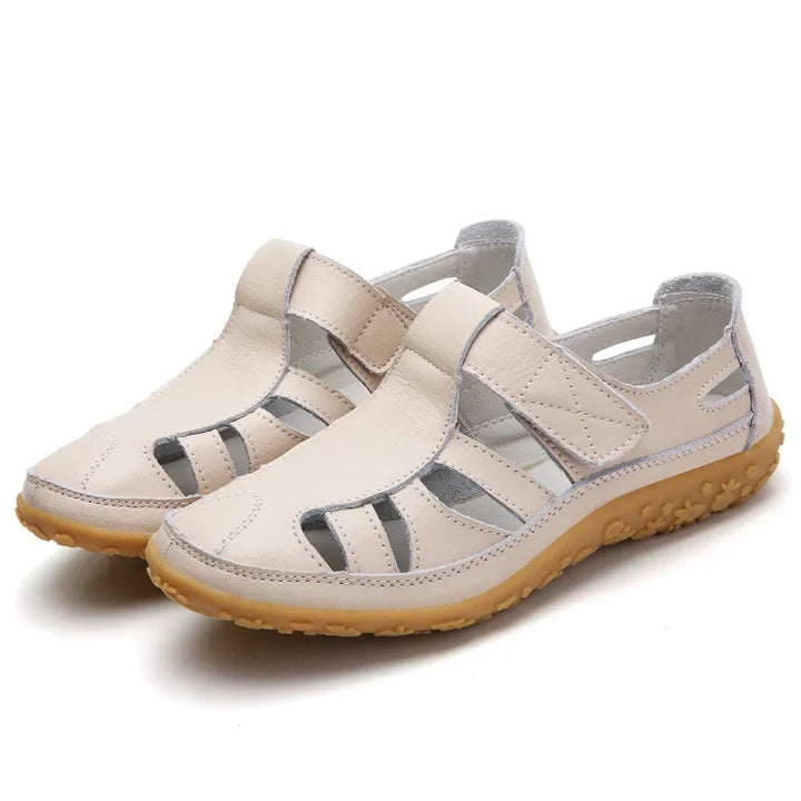 Comfortable women's sandals, offering balance support for long walks.