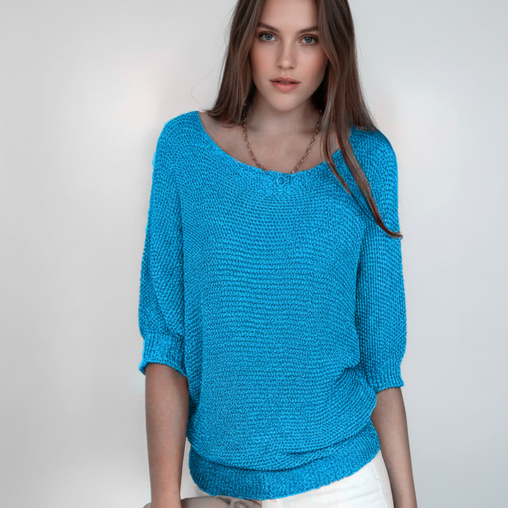 Versatile women's batwing sleeve sweater, cozy knit perfect for autumn and winter.