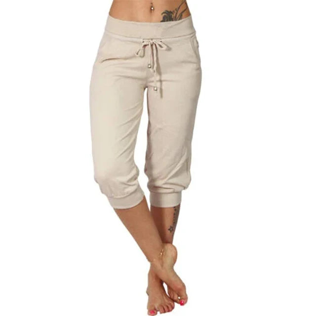Women's comfortable casual capri trousers with drawstring, perfect for relaxed everyday wear.