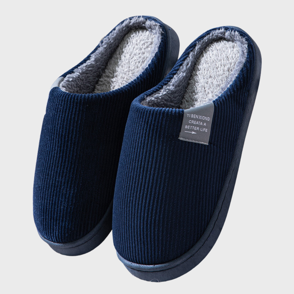 Cozy women's cloud slide slippers, comfortable house shoes for warm indoor wear.