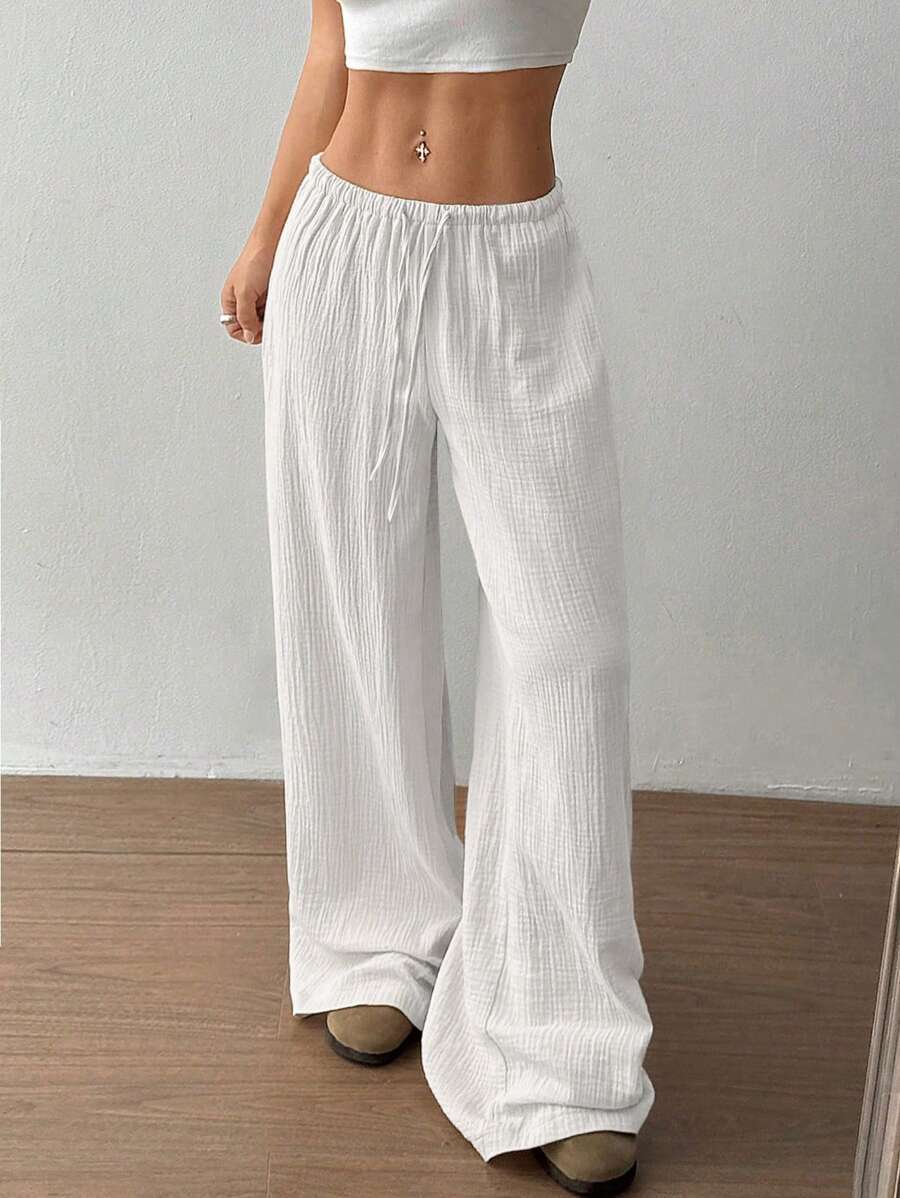 Light and comfortable crinkle wide leg pants, ideal women's summer fashion, relaxed fit and feel.