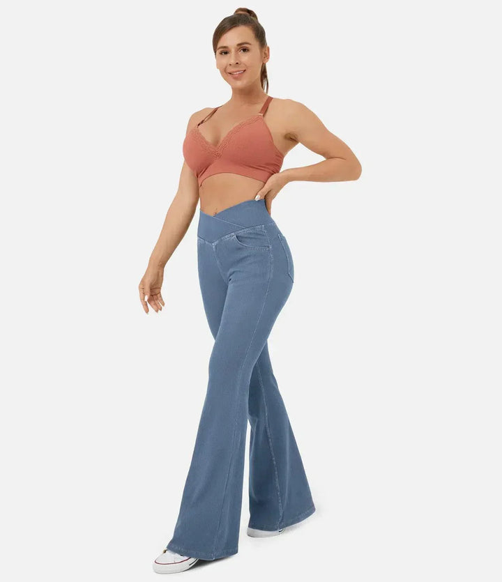 Dark blue comfortable curvy high waist jeans, ideal for everyday style.