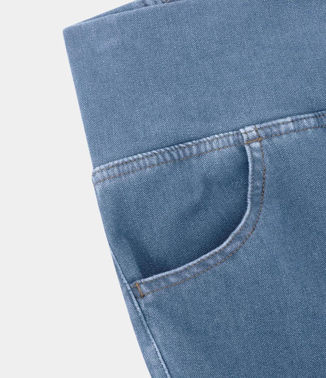 Everyday wear women's curvy high waist jeans, comfortable & flattering in black.