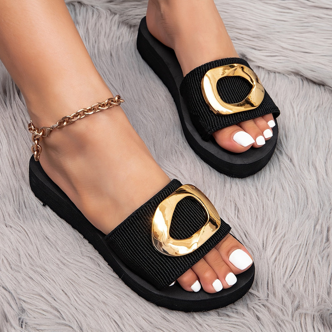 Women's comfortable everyday casual sandals, perfect for walking and summer wear.