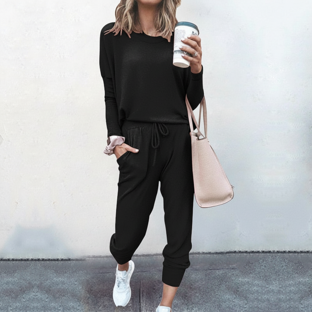 Soft stretch fabric women's loungewear two-piece set, long sleeve and comfortable elastic waist.