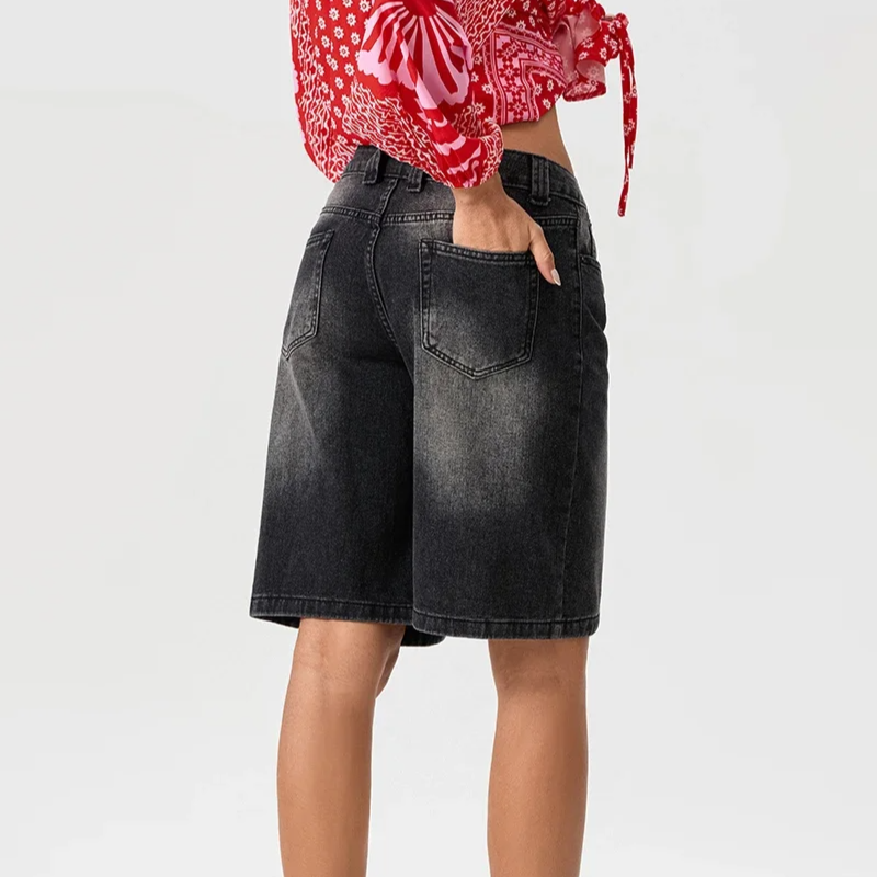 Versatile mid-waist women's Bermuda shorts, great for summer fashion & casual warm weather.