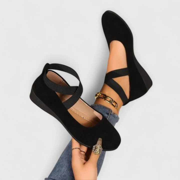 Women's comfortable open-toe sandals with flexible sole for all-day wear. Lightweight summer casual footwear.