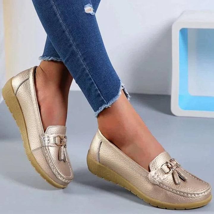 Versatile women's slip-on loafers, ensuring all-day comfort and essential arch support for active lifestyles.