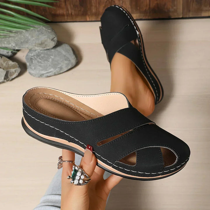 Women's elegant platform wedge sandals for ultimate comfort & style. Elevate your summer look effortlessly.