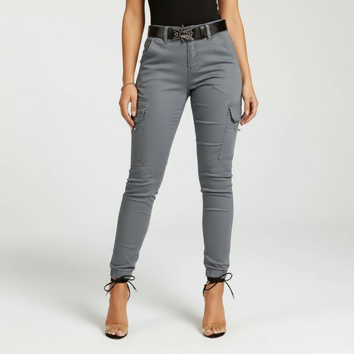 Stylish women's cargo jeans Regina in cotton blend with multiple pockets