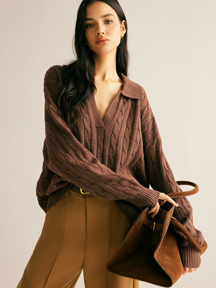 Sienna brown V-neck sweater for women. Cozy knit jumper with long sleeves, ideal for comfortable casual styling.