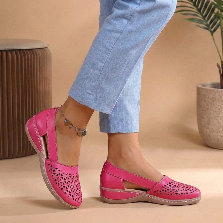 Comfortable women's slip-on loafers, ideal breathable flats for travel and long walks.
