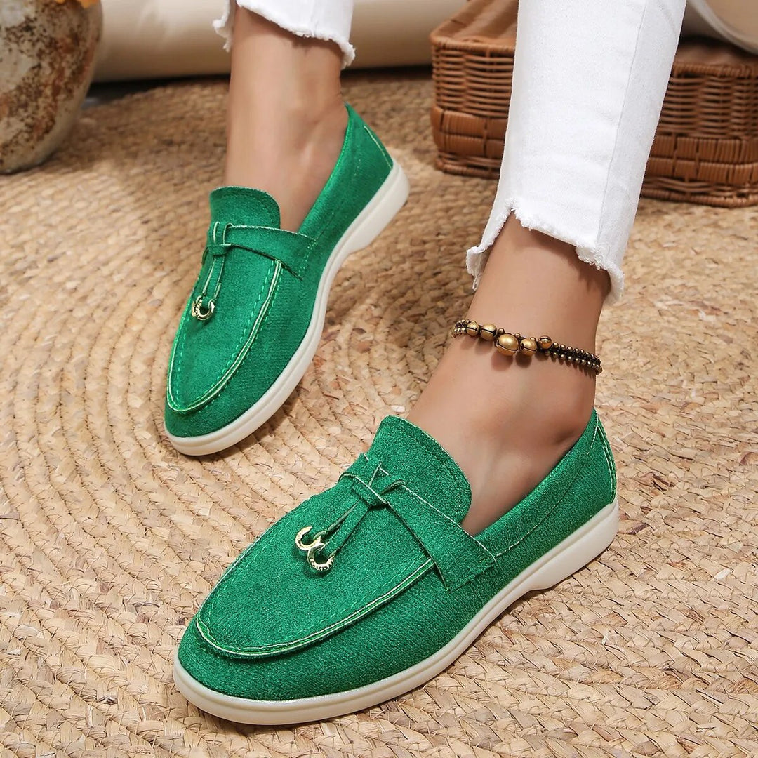 Luxe Mira slip-on loafers for women, premium comfortable flats. Stylish everyday footwear for fashion-forward look.
