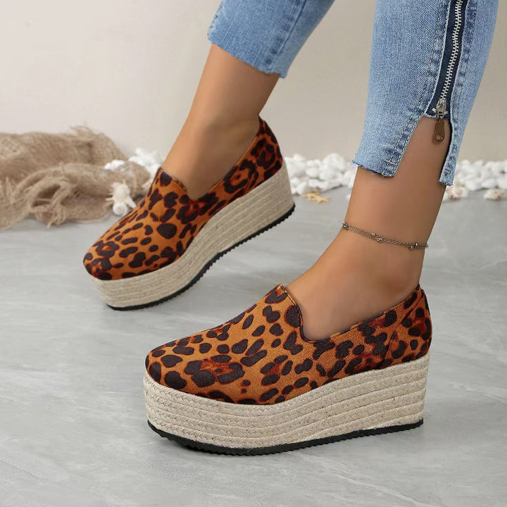 Women's casual platform slip-on shoes with a comfortable, easy-to-wear design.
