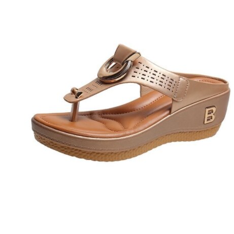 Versatile ladies slip-on sandals, designed for ultimate comfort and supportive all-day wear.