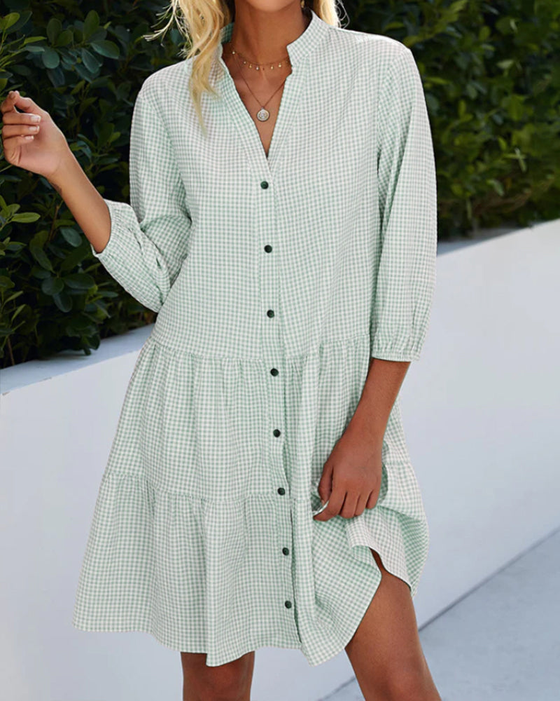 Versatile women's V-neck summer dress, perfect for beach, casual or vacation.