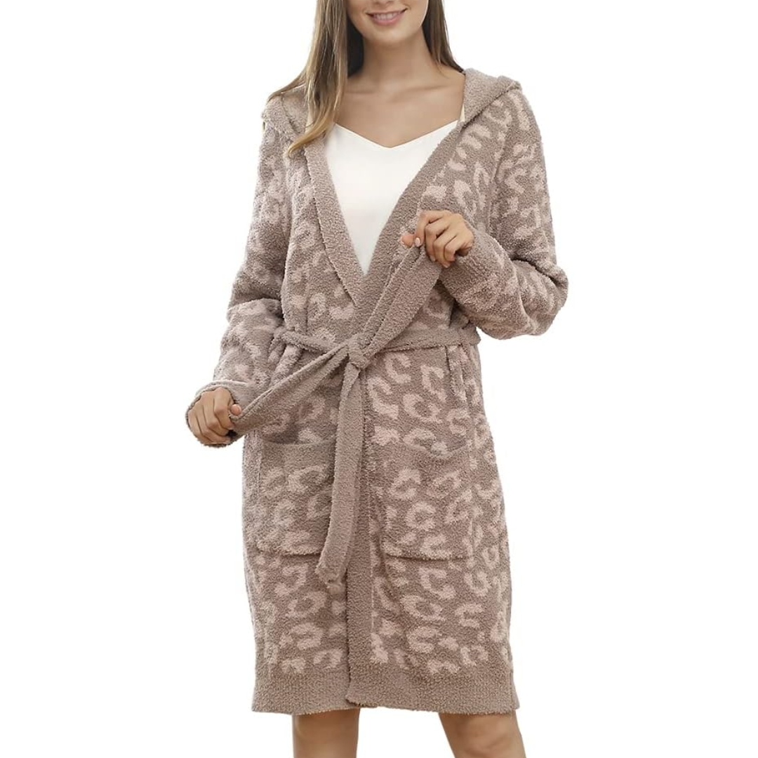 Women's comfortable Victoria spa bathrobe in soft leopard print, ideal for loungewear
