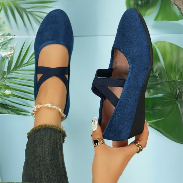 Women's comfy closed-toe wedge slip-on shoes in a versatile design for everyday elegance & all-day comfort.