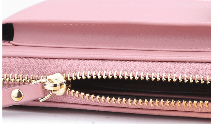 Compact PU leather bag in a soft pink, a chic and lightweight fashion accessory for women