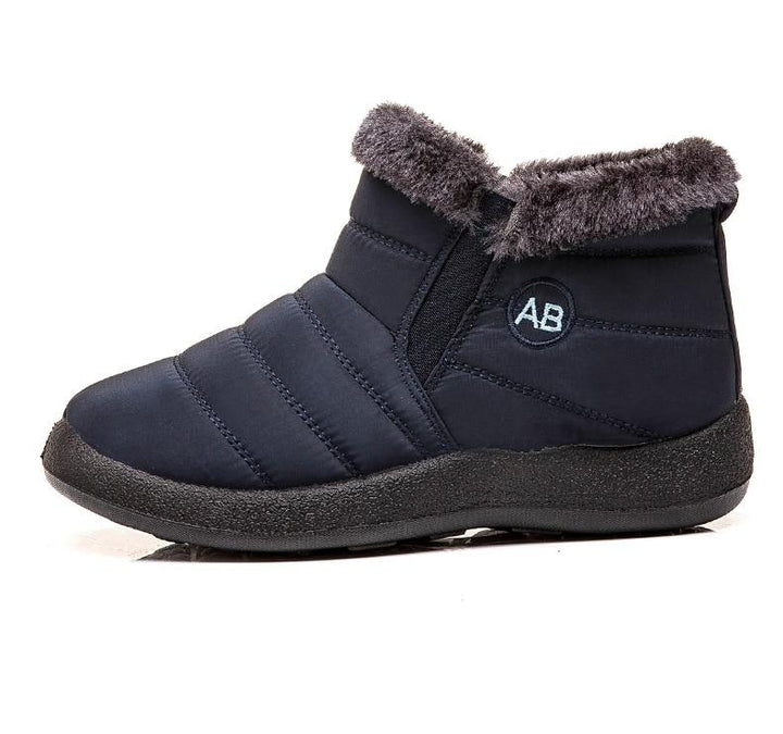 Durable sole of women's winter walking boots, designed for excellent traction in cold weather.